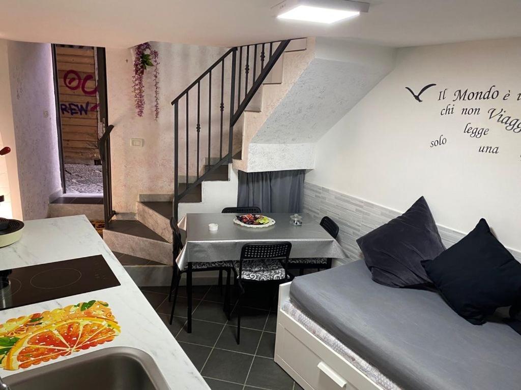Apartamento Bella Mbriana Nápoles Exterior foto